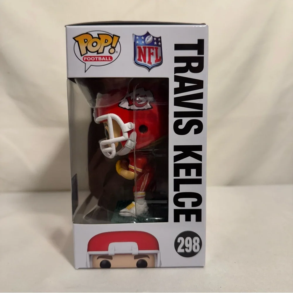 Travis Kelce/Patrick Mahomes (Chiefs)‎ NFL Funko Pop! Combo (2) - Picture 7 of 15